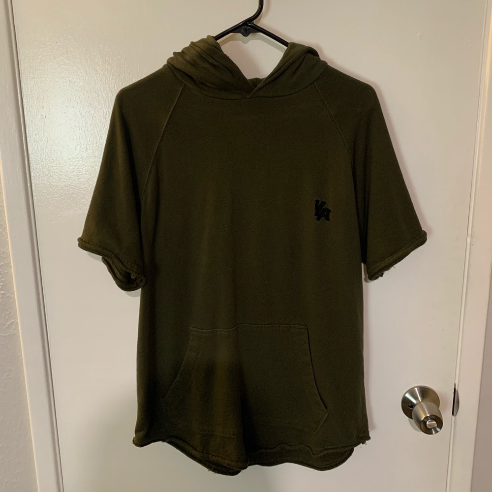 Young LA Shortsleeved Hoodie